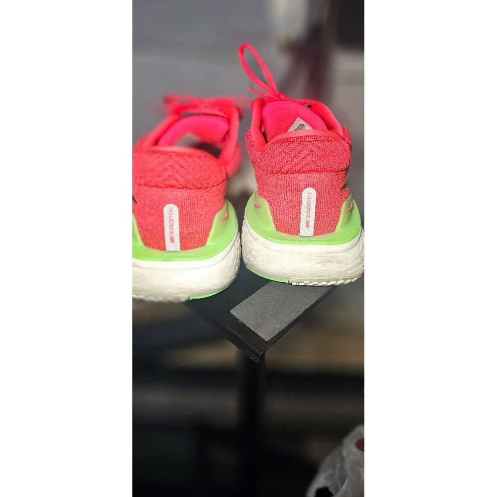 Nike‎ ZoomX Invincible Run Flyknit 2 Mens 12.5 Red Green DH5425-600 Excellent